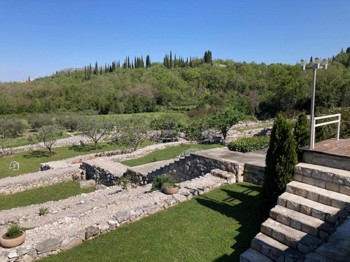 Villa Oasis Cypress Čilipi Esterno foto