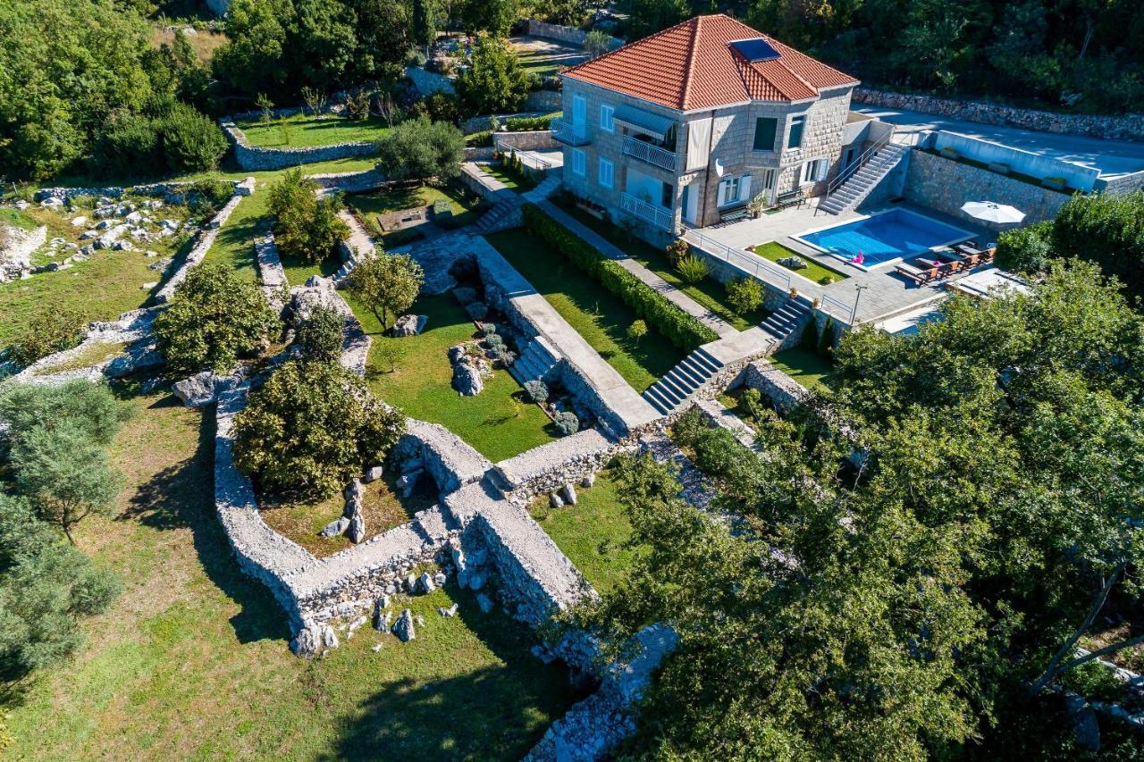 Villa Oasis Cypress Čilipi Esterno foto